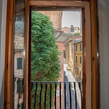 La Conca Apartment: A View On The Aqueduct Apartmán Perugia